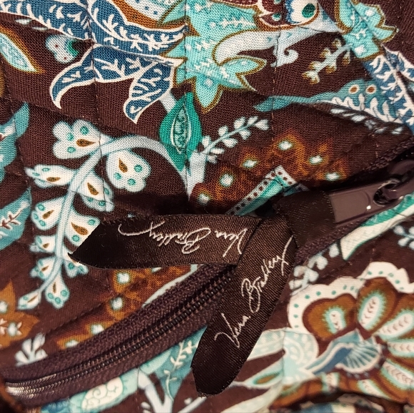 Vera Bradley Shoulder Bag 11"w10"h - Picture 3 of 7